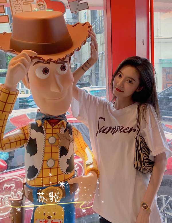 首尔围经纪人微信