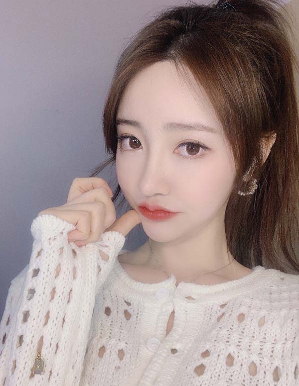 首尔预约高端模特